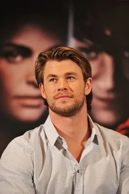 Chris Hemsworth Prints and Posters