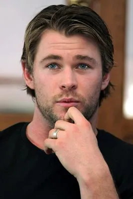 Chris Hemsworth Prints and Posters