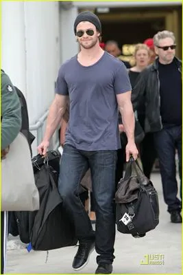 Chris Hemsworth Men's TShirt