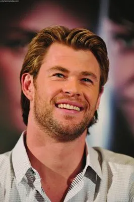 Chris Hemsworth Poster