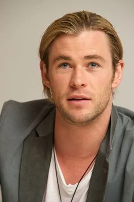 Chris Hemsworth Poster