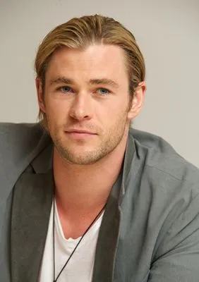 Chris Hemsworth Poster