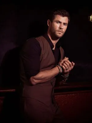 Chris Hemsworth Prints and Posters