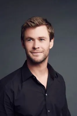 Chris Hemsworth Prints and Posters